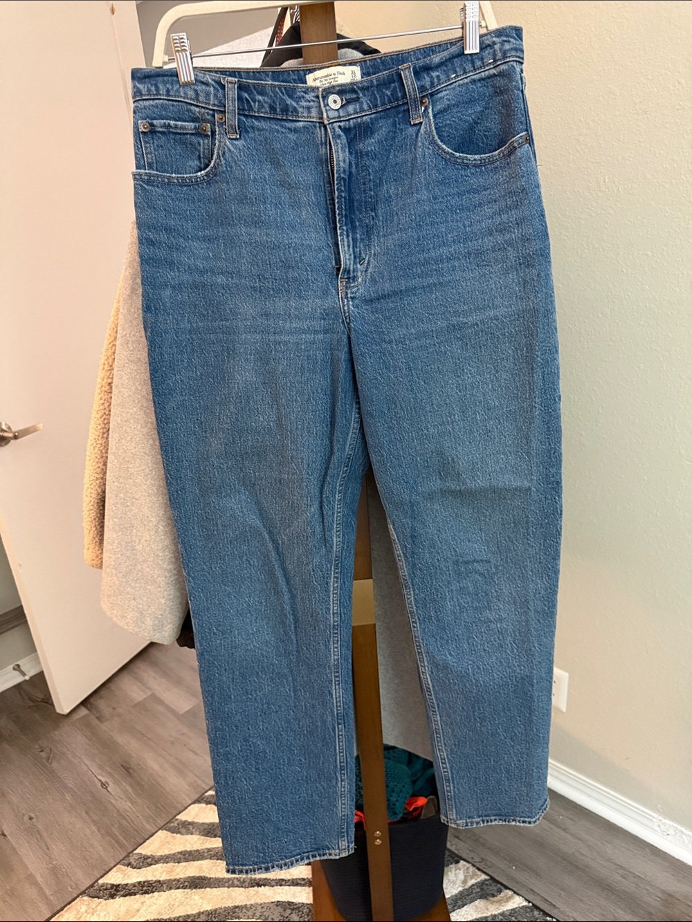 Abercrombie & Fitch Women’s Straight-Leg Jeans in Blue Denim